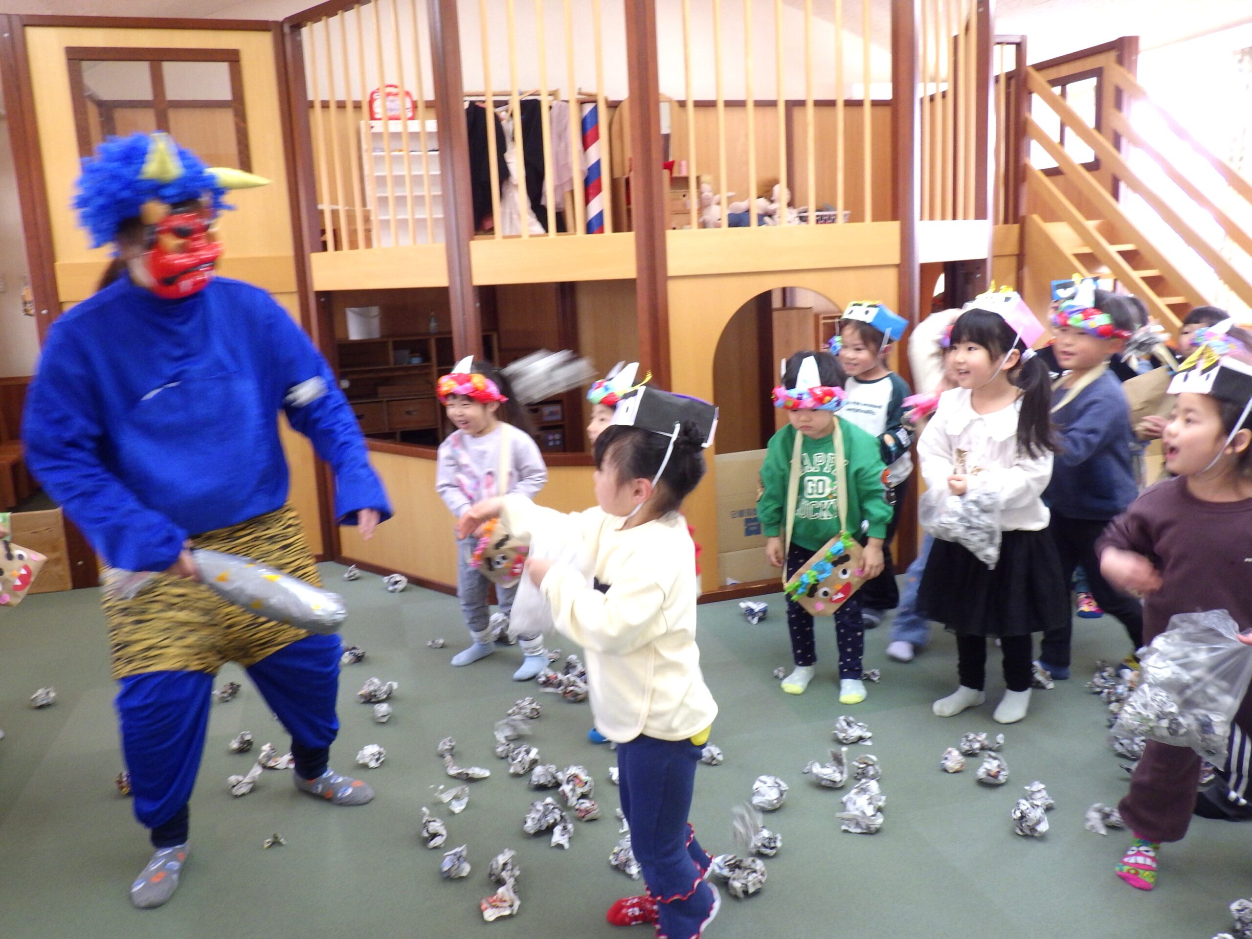 豆まきごっこを楽しみました
